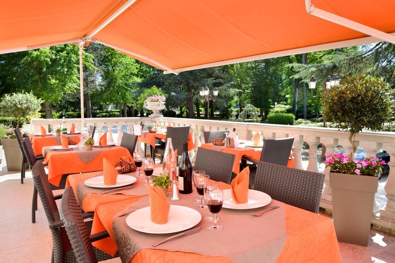 Logis Hotel Restaurant Le Parc Salbris Luaran gambar